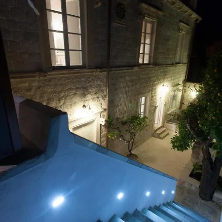 Seaside Luxury With A Swimming Pool Cavtat, Dubrovnik - 14699 * تْسافتات